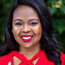 Charity Howard's Instagram, Twitter & Facebook