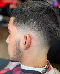 Low fade blowout #lowfade #fade a low fade is an awesome way to upgrade all mens and boys haircuts. Cortes Fade Para Hombre 15 Ideas Low Fade Y Taper Fade 2021 Blog De Peluqueria