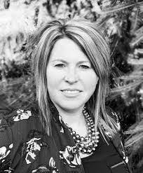 Jodi Pfeifer's Instagram, Twitter & Facebook