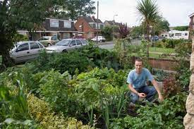 The garden layout ideas include finalizing those vegetables which all your family members can enjoy and eat. Small Vegetable Garden Plans Layouts The Old Farmer S Almanac