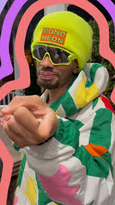 MonoNeon show July 20th in Brooklyn, NY at Isolo🧚🏼‍♂️, tickets:  https://www.eventbrite.com/e/an-evening-with-mononeon-live-at-isola-brooklyn-tickets-1444774301829 