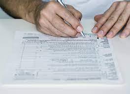 .procedura de inregistrare in scopuri de tva a persoanei impozabile, cu respectarea prevederilor sectiunii 4 din procedura de inregistrare, la cerere reinregistrarea in scopuri de tva a respectivei societ3ti comerciale, insofita de punctul nostru de vedere. SituaÈii De Anulare Èi Redobandire A Codului De Inregistrare In Scopuri De Tva Èi Efectele Acestora Cabinet De Avocat Musat Partners
