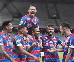O duelo acontece na arena da baixada, em curitiba, às 19h (de brasília).& Corinthians E Derrotado Pelo Fortaleza E Perde O Embalo No Brasileirao Diario Do Litoral