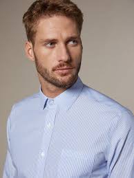 Modèle avec col et boutonnage devant. Shopping 20 Sur Chemise Regular Fit Rayee Homme Non Iron Bleu Blanc Chez Cyrillus Chemise Chemise Blanche Homme Chemise Homme