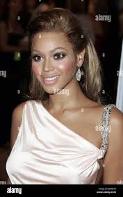 Hope knowles hi-res stock photography and images