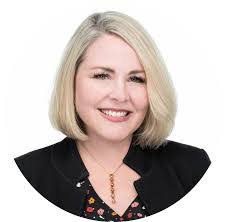 Carrie Parks's Instagram, Twitter & Facebook