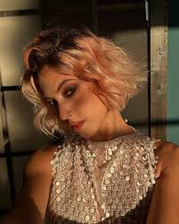 Abbiamo salutato la lunga chioma rosa, benvenuto caschetto 🎀 Grazie ✨  @rudymostarda_ @martinafedrizzi.extremahair_ @extremahaircommunity_