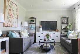 These living rooms will make you want to redecorate right now. Sala Design For Small House