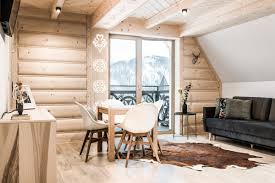 Una marea di tutorial e cartamodelli gratis per creare dei bellissimi cuscini per il divano. Arredare Casa Di Montagna 5 Idee Da Non Perdere Bticino