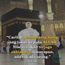 Ada yang mengatakan bahwa cinta itu emosi, perasaan, keukuatan, dan hal lainnya yang mampu memberikan argumen mengenai dahsyatnya sebuah cinta. Cinta Sejati Menurut Islam Pustakawan Barru