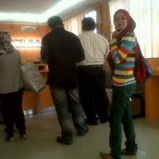 Walaupun terdapat banyak lagi petang sabtu & ahad pertama: Photos At Pos Laju National Courier Seksyen 14