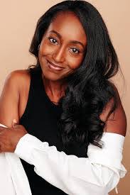 Marianne Johnson's Instagram, Twitter & Facebook