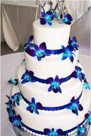 Purple and blue wedding cake. Are There Lights Embedded In The Flowers Wow Wedding Cake Wedding Cakes Blue Cake Wedding Cakes