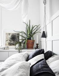 Pin Ot Polzovatelya Arlene Niklaus Na Doske Dream Sweet Dreams Interery Spalni Minimalistskaya Spalnya Deshevyj Domashnij Dekor