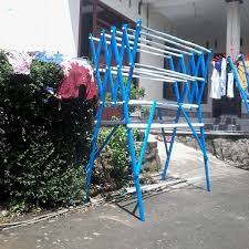 Dengan 9 batang palangannya, bisa menampung sekitar 50 potong pakaian orang dewasa. Jemuran Baju Home Facebook