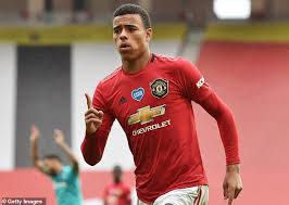 A shy and stylish trans woman who appears in one episode, resulting in her being bullied by classmates, but still makes some friends. Manchester United Teenager Ass Mason Greenwood Offenbart Schliesslich Seinen Linken Fuss Ist Seine Starkste Aktuelle Boulevard Nachrichten Und Fotogalerien Zu Stars Sternchen