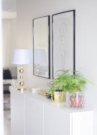 50 Deko Ideen Fur Ihre Kommode Im Flur So Gestalten Sie Ihren Eingangsbereich Einladend With Images Living Room Color Schemes Living Room Color Room Colors