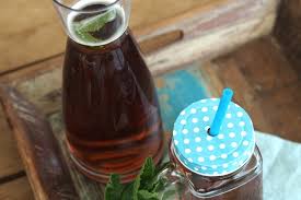 So macht ihr die leckere eisbombe selber. Unser Lieblings Sommerdrink Fur Kinder Miss Broccoli