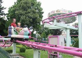 butterfly ride at the jardin d acclimatation amusement disneyland paris amusement park