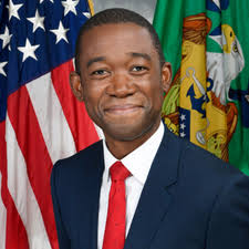 Progressive Industrial Policy: 2022 and Beyond