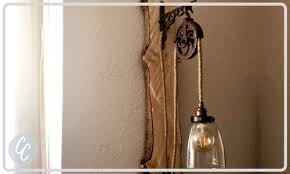 Ob man sich dabei eine stehlampe, eine wandlampe oder eine. Rustikale Wandlampe Aus Holz Selber Bauen Creaticorner