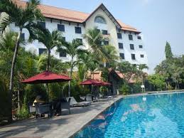 Maybe you would like to learn more about one of these? Pool View With Hotel As Background Picture Of Hotel Santika Cirebon Tripadvisor