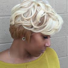 I have dark hair, blackish. Be Out Of The Ordinary Try These 50 Two Tone Hair Ideas Hair Motive Hair Motive