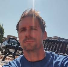 What could cause a KLX 110r to bog out and shut off when the throttle is  hit?