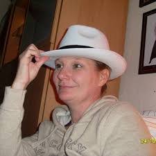 Janine Boswell's Instagram, Twitter & Facebook