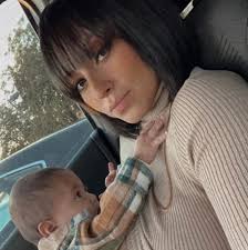 How girls who go to Alleged get ready LOL. 🤣🤣