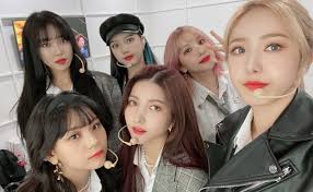 Gfriend debuted with source music in 2015. Gfriend Confirms Disbandment After Parting Ways With Source Music