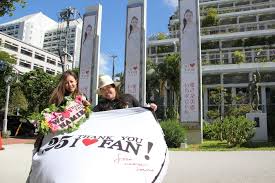 ♥ namie amuro 「安室奈美恵」 ♥. å®‰å®¤å¥ˆç¾Žæµã®æ©å¸«ãŒæ˜Žã‹ã™ç„¡å£ãªå°'å¥³æ™‚ä»£ å­¦æ ¡ã«è¡Œã‹ãš æ€'ã‚‰ã‚Œã¦ã‚‚ 1 3 é€±åˆŠæœæ—¥ Aera Dot ã‚¢ã‚¨ãƒ©ãƒ‰ãƒƒãƒˆ