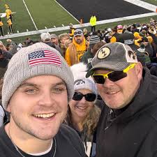 OCTOBER CHEF'S FEATURES are here … Avocado Bruschetta, Fried Italian Cheese  Sticks, Lamb Merguez Pizza, Capellini di Mare, and Parmesan-Crusted Tilapia  available the entire month. Or cozy up with our New England