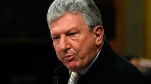 Pedro Quevedo: el diputado canario gracias al que se volará más barato  desde Mallorca