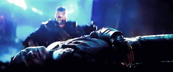 Tom hiddleston returns as the god of mischief in … Loki Dead Infinity War Gif Allears Net