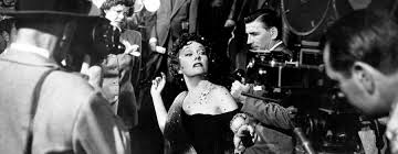 Sunset boulevard is also a notable hollywood street, which emphasizes the protagonists' movie backgrounds and the film's criticism of hollywood. Sunset Boulevard Kino Unter Sternen