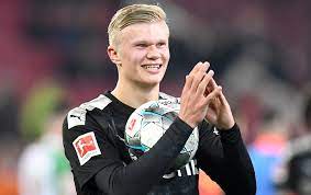 Player for @bvb09 ⚫️ and @fotballandslaget golden boy 2️⃣0️⃣2️⃣0️⃣ official twitter: Predestined Erling Braut Haland S Sensational Debut For Dortmund El Arte Del Futbol