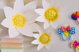 Maybe you would like to learn more about one of these? Cricut Paper Flowers Diy Giant Paper Daisies Seelindsay