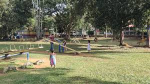 Food are damn expensive, and no outside food is allowed. Taman Tasik Ayer Keroh 1 Youtube