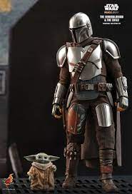 Hot Toys The Mandalorian The Mandalorian And The Child 1 6th Scale Collectible Set Star Wars Images Mandalorian Star Wars Ships