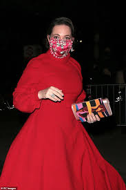 Hong kong won't air oscars for the first time since 1968 top entertainment editors make their 2021 oscar predictions oscars fashion going green with red carpet green dress initiative actress olivia colman poses for a photo while attending an oscars screening in london. Htkcajibpkwchm