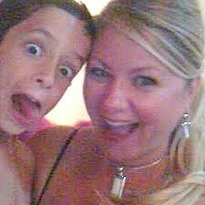 Candi Hester (@lovinlifecandi)