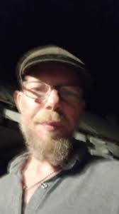 Adam Lox's Instagram, Twitter & Facebook