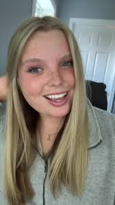 alyssa ✞💗 (@niedz2.1)