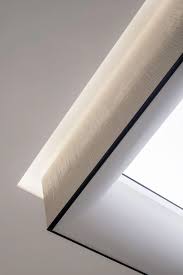 Epingle Par Rania Sur Salons Minimalistes Avec Images Plafond Acoustique Faux Plafond