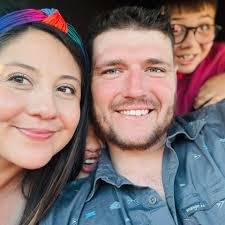 Marty Martell's Instagram, Twitter & Facebook