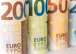 And it is also the 2nd most commonly traded currency in the world. 2019 New 100 And 200 Euro Banknotes Europa Series