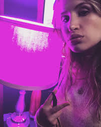 Carly Eden Stokes (@carlyedenstokes) • Instagram photos and videos