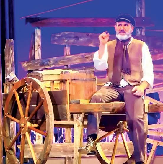 Classical musical 'Fiddler on the Roof ' resonates in Arts Center revival