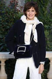 Inès de la fressange doesn't need an introduction. Ines De La Fressange Chanel Show In Paris 01 22 2019 Celebmafia